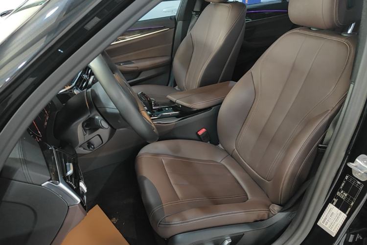 Used BMW 5 Series 2019 Restyled 525Li M Sport Package Left Front Seat