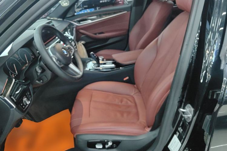 Used BMW 5 Series 2019 530Li Luxury Edition M Sport Package Left Front Seat