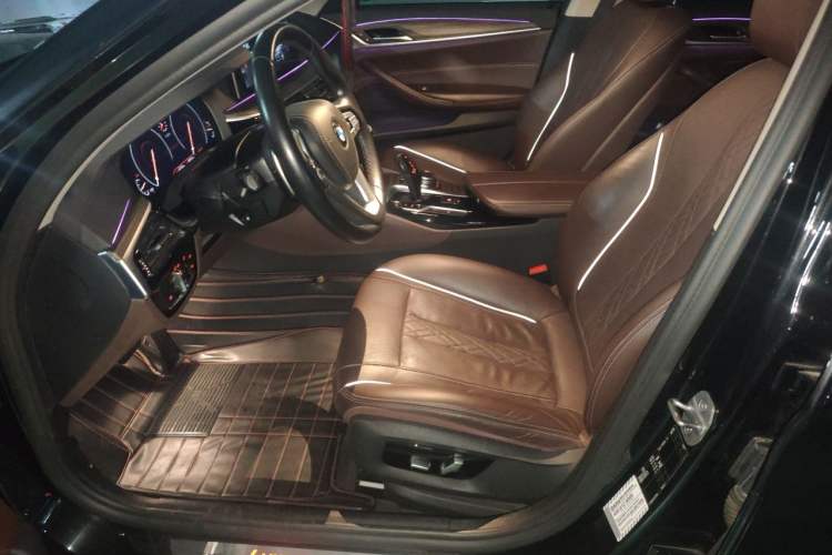 Used BMW 5 Series 2019 Facelifted 530Li Leading Edition Luxury Package Left Front Seat