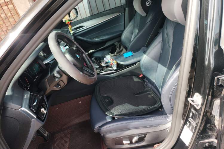 Used BMW 5 Series 2019 525i M Sport Package Left Front Seat