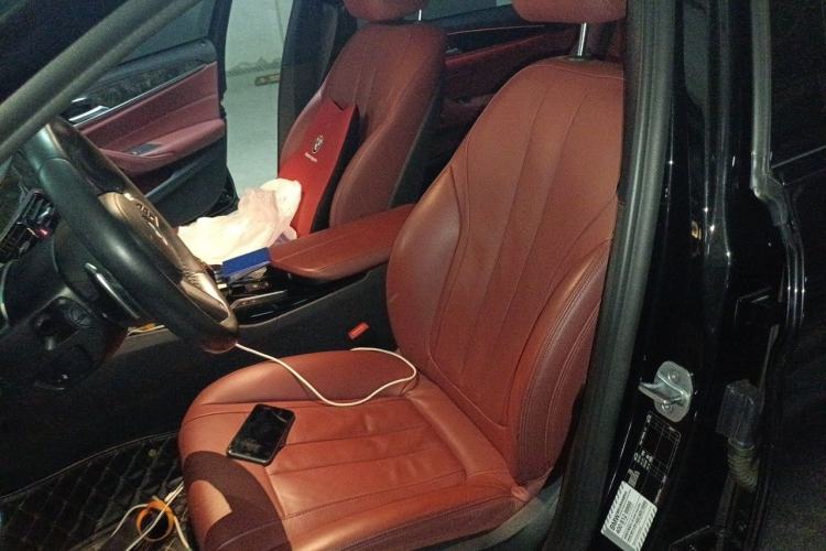 Used BMW 5 Series 2019 Restyled 530Li Luxury Edition M Sport Package Left Front Seat