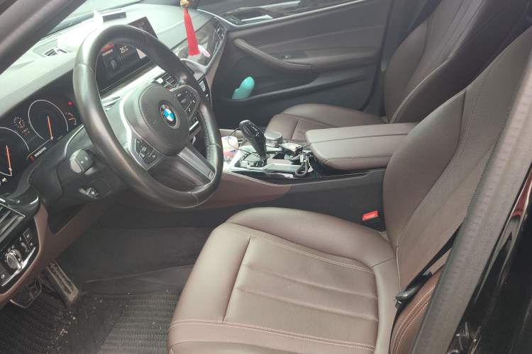 Used BMW 5 Series 2019 Restyled 525Li M Sport Package Left Front Seat