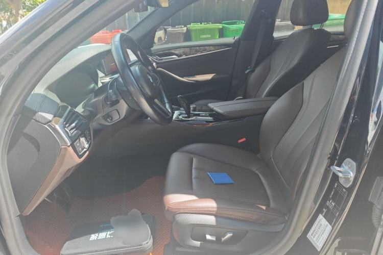 Used BMW 5 Series 2019 525Li M Sport Package Left Front Seat