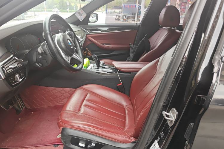 Used BMW 5 Series 2019 530Li Leading Model M Sport Package
