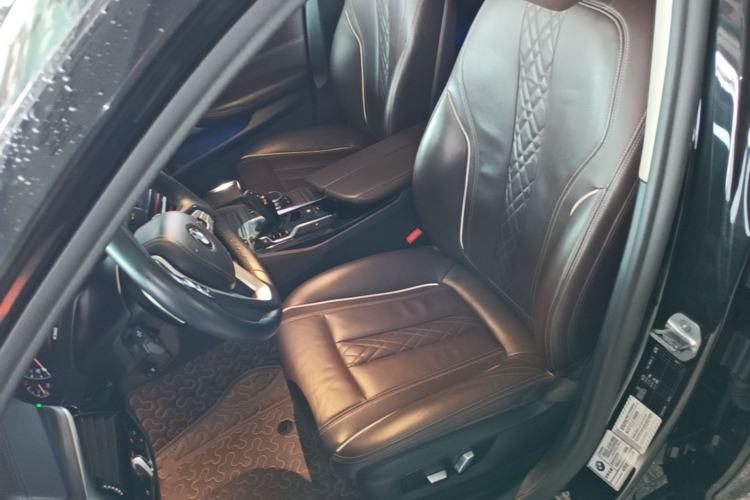 Used BMW 5 Series 2019 Facelifted 530Li Leading Edition Luxury Package Left Front Seat