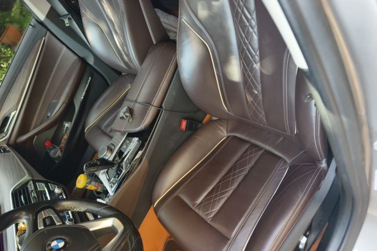 Used BMW 5 Series 2019 Facelifted 530Li Luxury Edition Premium Package Left Front Seat