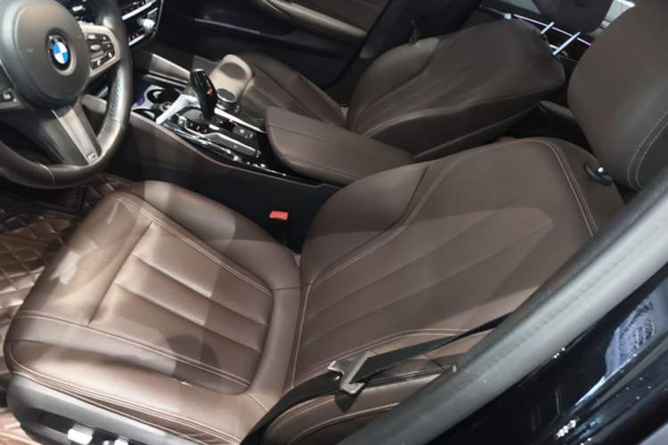 Used BMW 5 Series 2019 Restyled 525Li M Sport Package Left Front Seat
