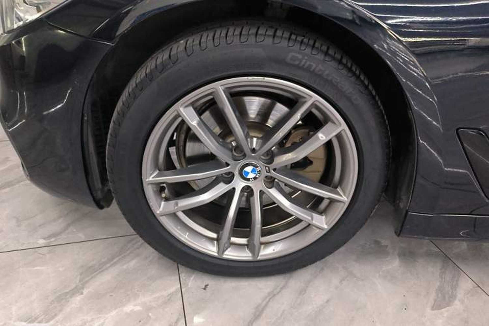 Used BMW 5 Series 2019 525i M Sport Package Left Front Wheel Hub