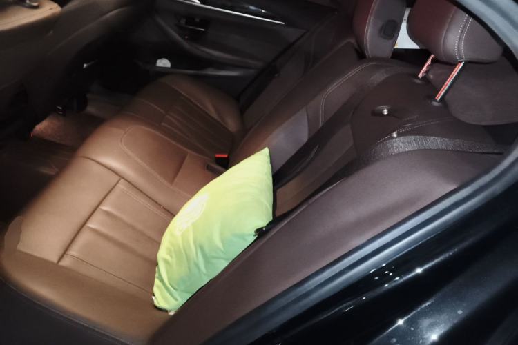 Used BMW 5 Series 2019 525Li M Sport Package Left Rear Seat