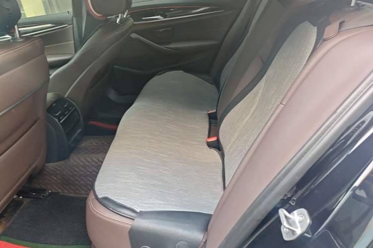 Used BMW 5 Series 2019 Restyled 525Li M Sport Package Left Rear Seat