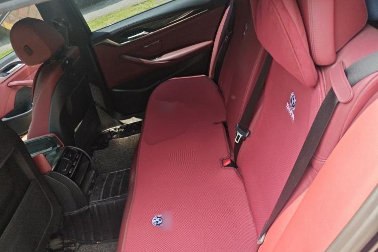 Used BMW 5 Series 2019 Facelifted 530Li Leading Edition M Sport Package Left Rear Seat
