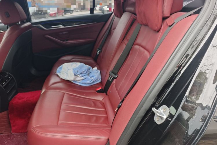 Used BMW 5 Series 2019 530Li Leading Model M Sport Package Left Rear Seat