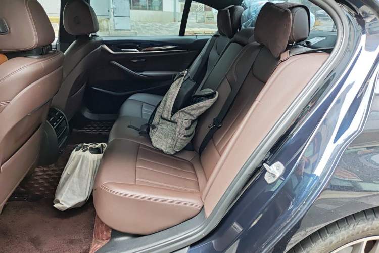 Used BMW 5 Series 2019 Restyled 525Li M Sport Package Left Rear Seat