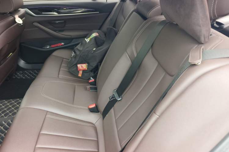 Used BMW 5 Series 2019 Restyled 525Li M Sport Package Left Rear Seat