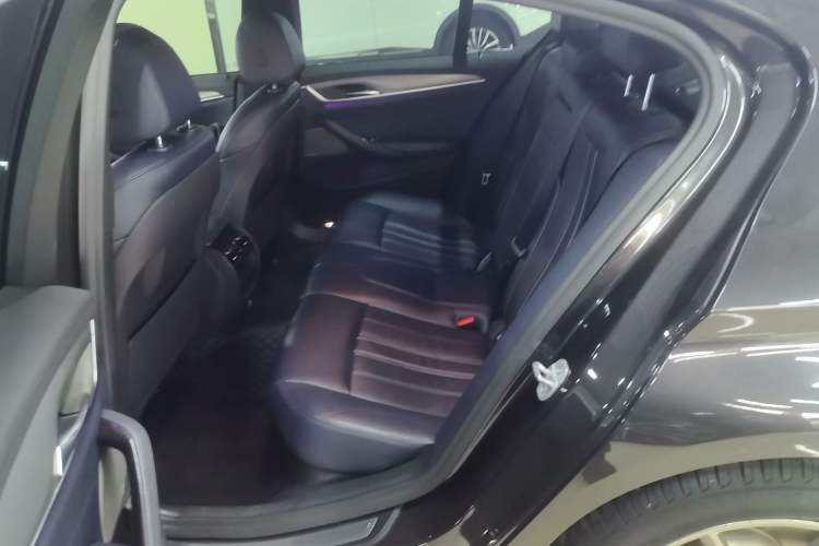 Used BMW 5 Series 2019 Restyled 525i M Sport Package Left Rear Seat