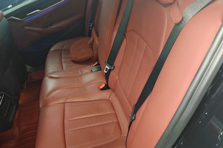 Used BMW 5 Series 2019 Facelifted 530Li Leading Edition M Sport Package Left Rear Seat