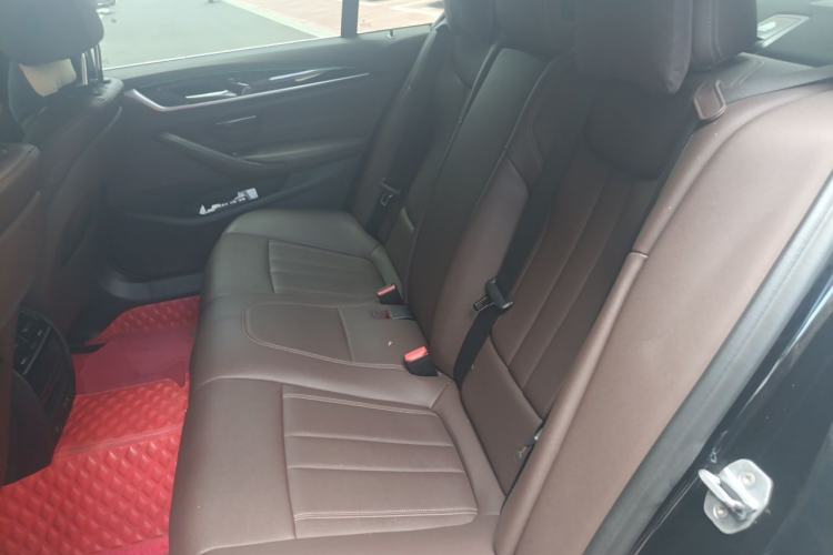 Used BMW 5 Series 2019 Restyled 525Li M Sport Package Left Rear Seat
