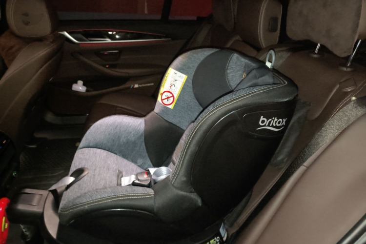 Used BMW 5 Series 2019 Restyled 525Li M Sport Package Left Rear Seat