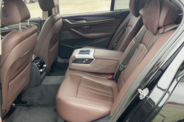Used BMW 5 Series 2019 Facelifted 530Li Luxury Edition Premium Package Left Rear Seat