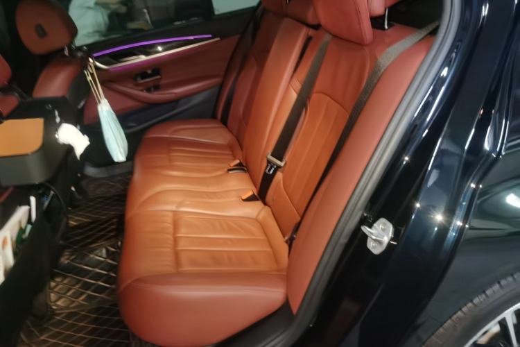 Used BMW 5 Series 2019 530Li Leading Model M Sport Package Left Rear Seat