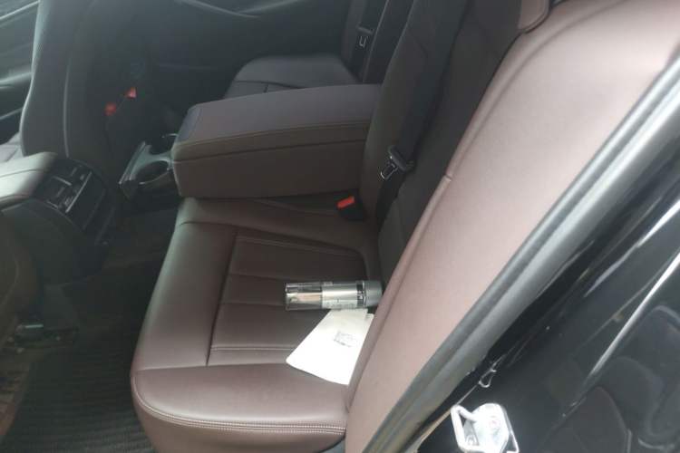 Used BMW 5 Series 2019 Restyled 525Li M Sport Package Left Rear Seat