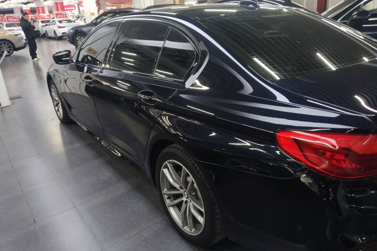 Used BMW 5 Series 2019 525Li M Sport Package Left Side