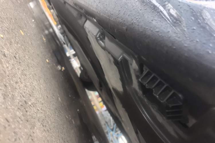 Used BMW 5 Series 2019 525i M Sport Package Left Side Sill