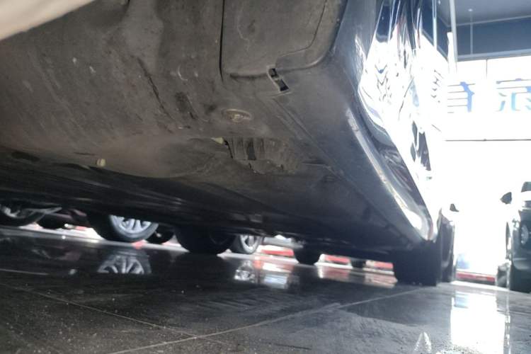 Used BMW 5 Series 2019 Restyled 525i M Sport Package Left Side Sill
