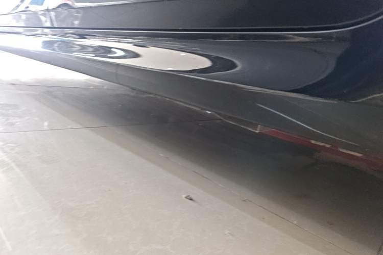 Used BMW 5 Series 2019 525Li M Sport Package Left Side Sill