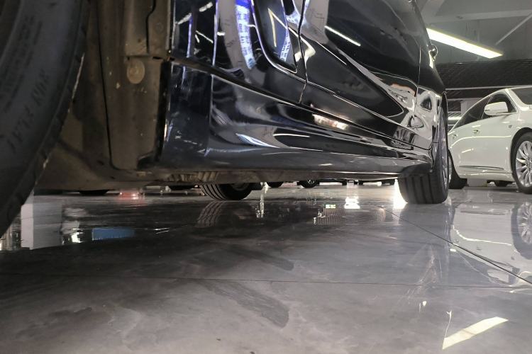 Used BMW 5 Series 2019 525i M Sport Package Left Side Sill