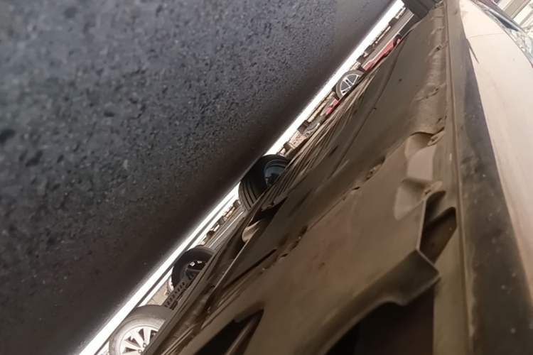 Used BMW 5 Series 2019 530Li Leading Model M Sport Package Left Side Sill