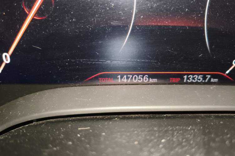Used BMW 5 Series 2019 525Li M Sport Package Odometer Close Up