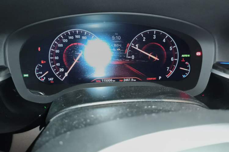 Used BMW 5 Series 2019 525Li M Sport Package Odometer Close Up