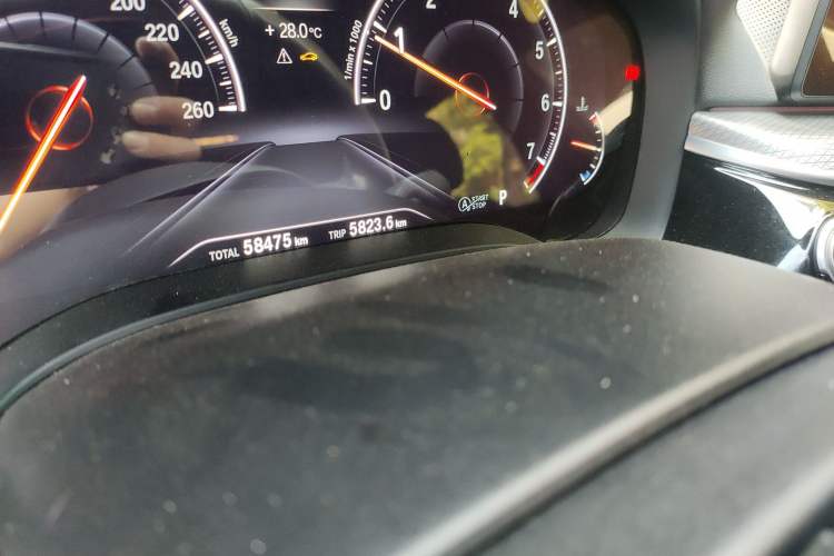 Used BMW 5 Series 2019 525i M Sport Package Odometer Close Up