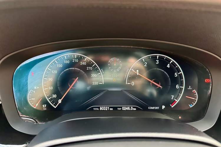 Used BMW 5 Series 2019 Restyled 530Li Luxury Edition M Sport Package Odometer Close Up