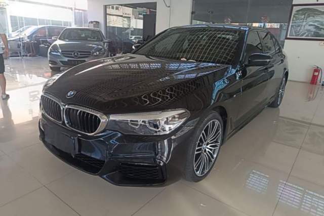 Used BMW 5 Series 2019 530Li Leading Model M Sport Package