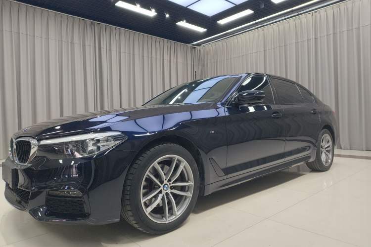 Used BMW 5 Series 2019 525Li M Sport Package Guazi used car, China used car export, Used car for sale, Used  cars, Cheapest cars for sale