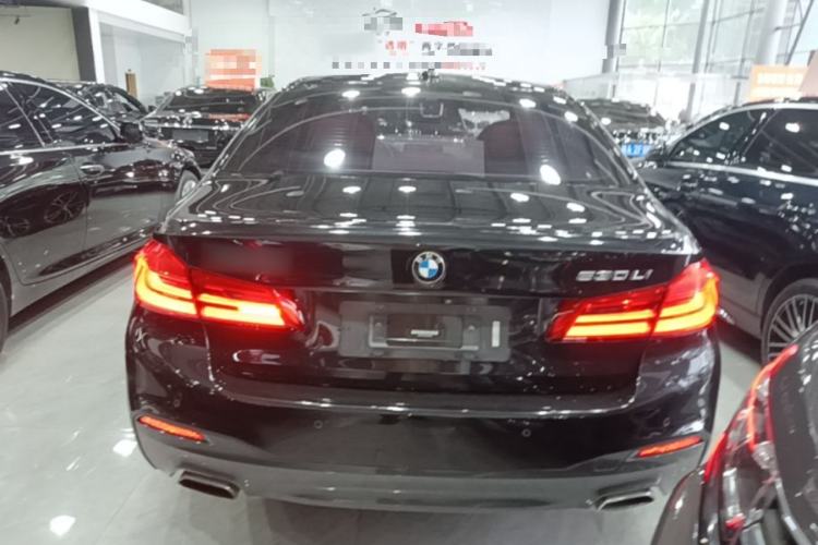 Used BMW 5 Series 2019 Facelifted 530Li Leading Edition M Sport Package Rear