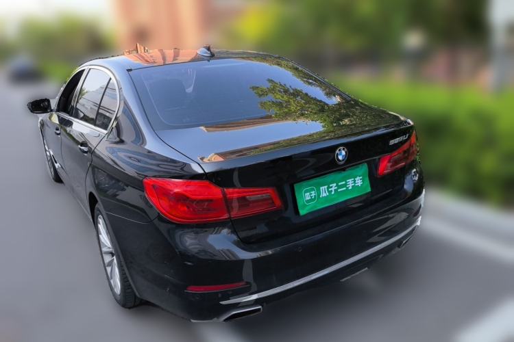 Used BMW 5 Series 2019 525Li Luxury Package Rear Left 45 Deg