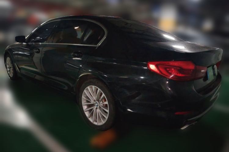 Used BMW 5 Series 2019 Facelifted 525Li Luxury Package Rear Left 45 Deg