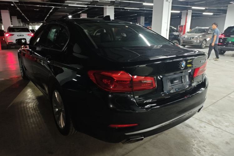 Used BMW 5 Series 2019 530Li xDrive Luxury Package Rear Left 45 Deg