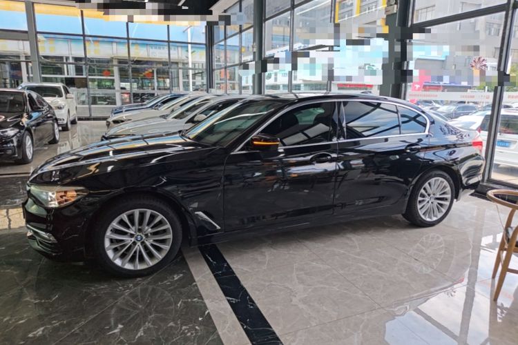 Used BMW 5 Series 2019 525Li Luxury Package Rear Left 45 Deg