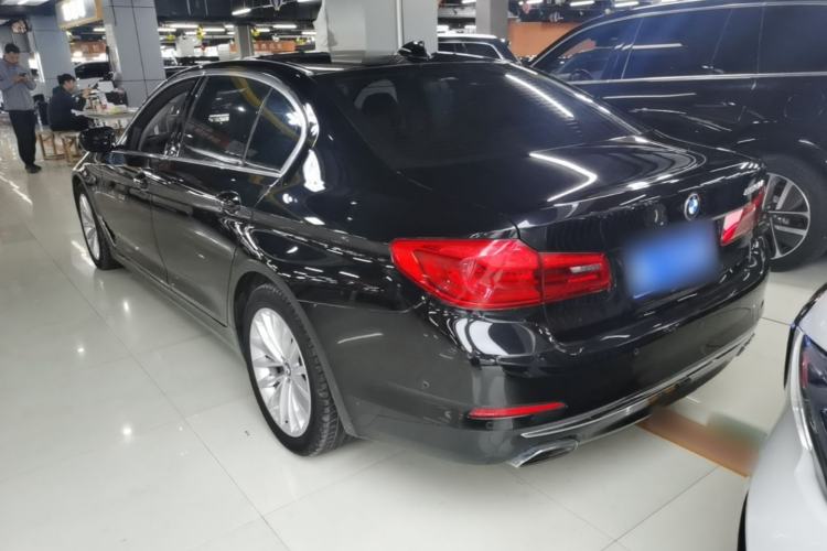 Used BMW 5 Series 2019 Facelifted 525Li Luxury Package Rear Left 45 Deg