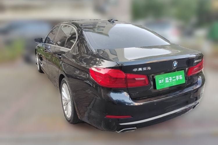 Used BMW 5 Series 2019 Facelifted 525Li Luxury Package Rear Left 45 Deg