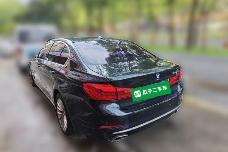Used BMW 5 Series 2019 525Li Luxury Package Rear Left 45 Deg