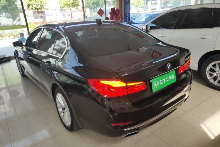 Used BMW 5 Series 2019 Facelifted 530Li Leading Edition Luxury Package Rear Left 45 Deg