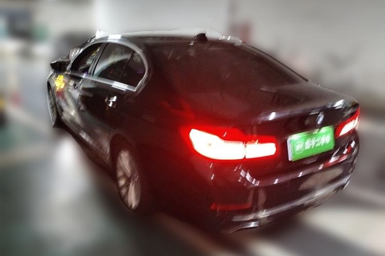 Used BMW 5 Series 2019 Facelifted 530Li Leading Edition Luxury Package Rear Left 45 Deg