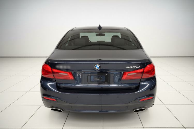 Used BMW 5 Series 2019 Facelifted 530Li Leading Edition M Sport Package Rear