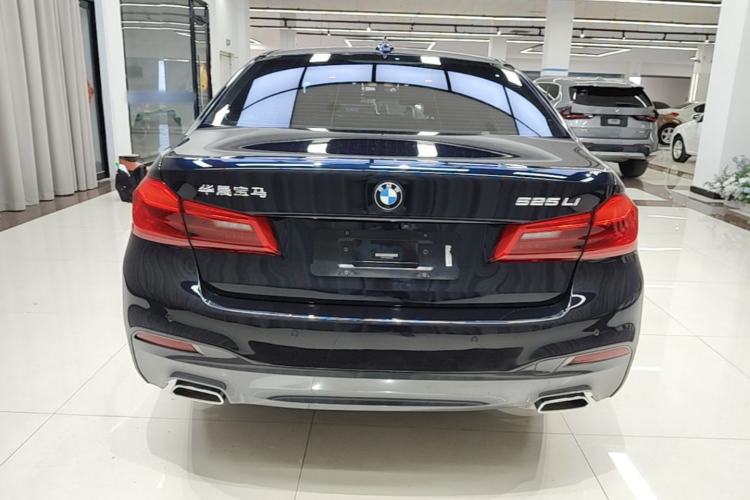 Used BMW 5 Series 2019 525Li M Sport Package Rear