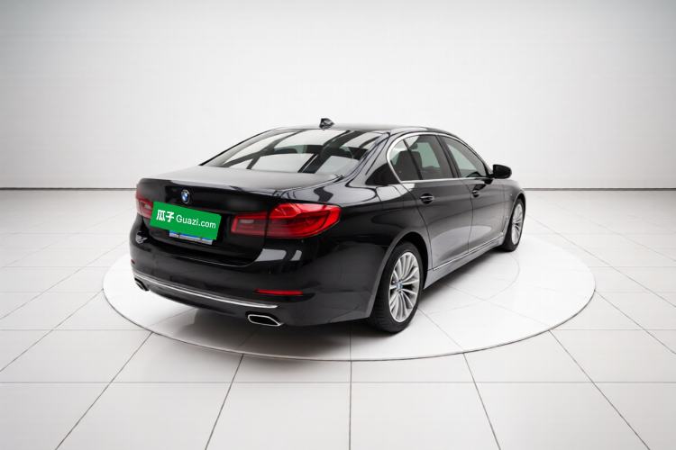 Used BMW 5 Series 2019 Facelifted 530Li Leading Edition Luxury Package Rear Right 45 Deg